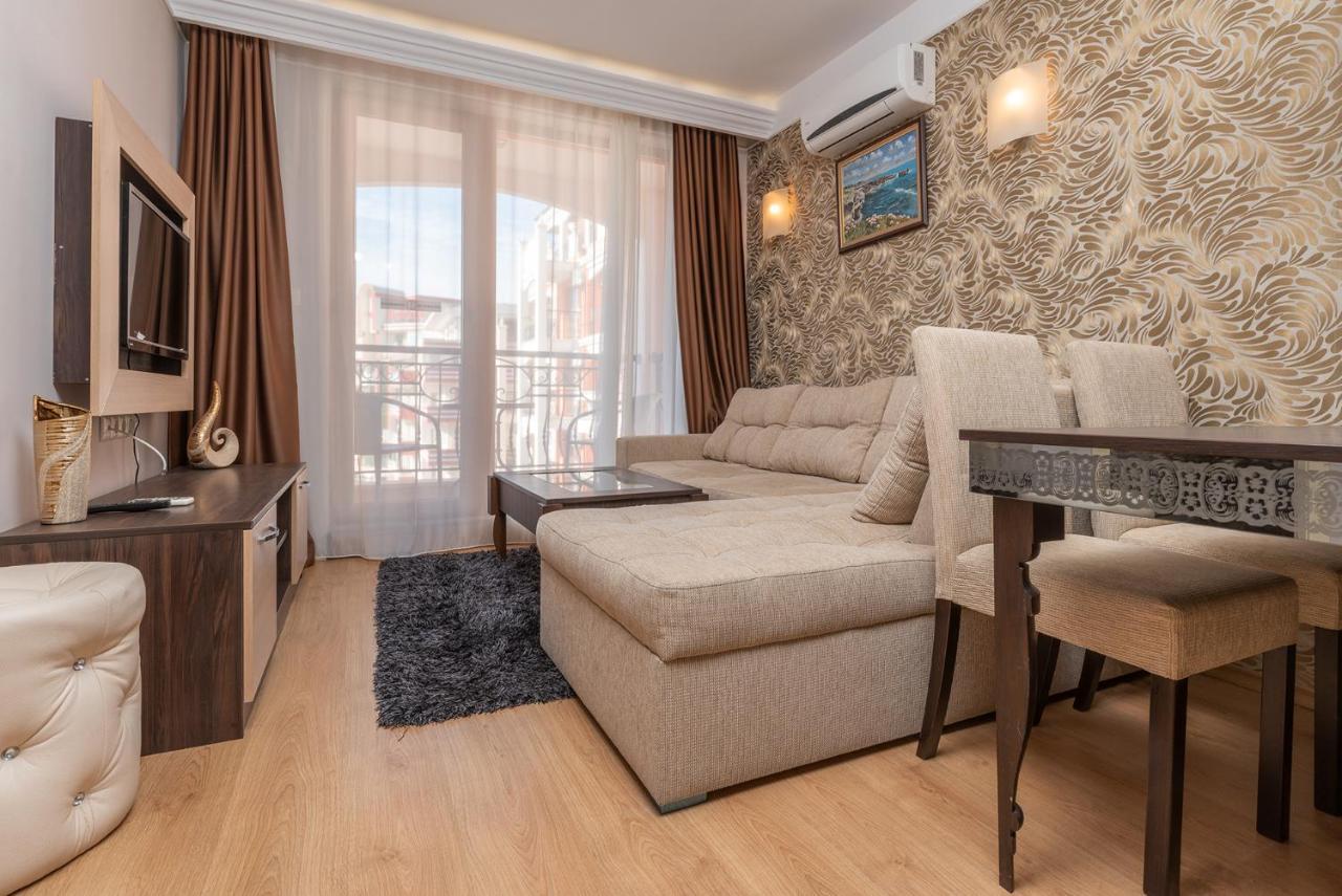 Harmony Palace Σάνι Μπιτς Εξωτερικό φωτογραφία